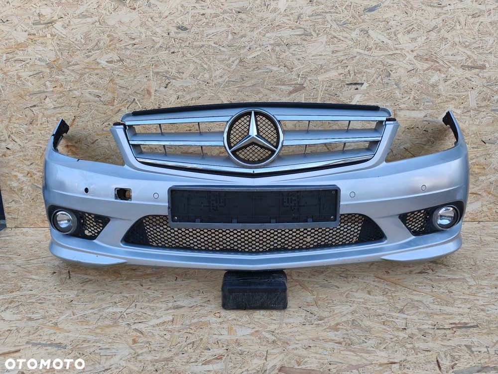 Mercedes C-Klasa W204 AMG 07-10r zderzak przód przedni Grill PDC - 1