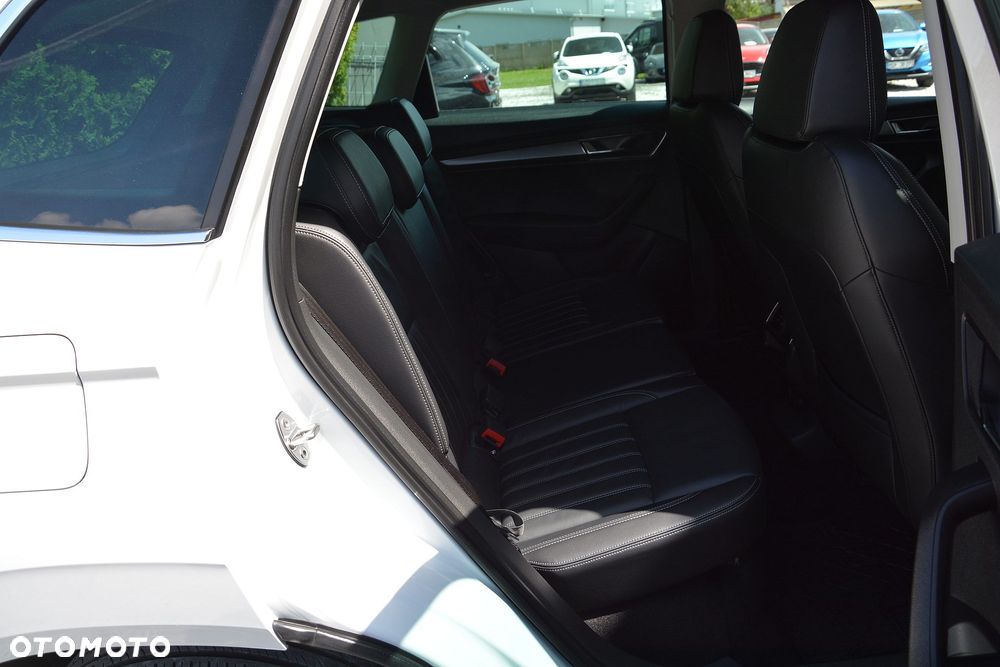 Skoda Karoq 1.5 TSI ACT DSG Style - 15