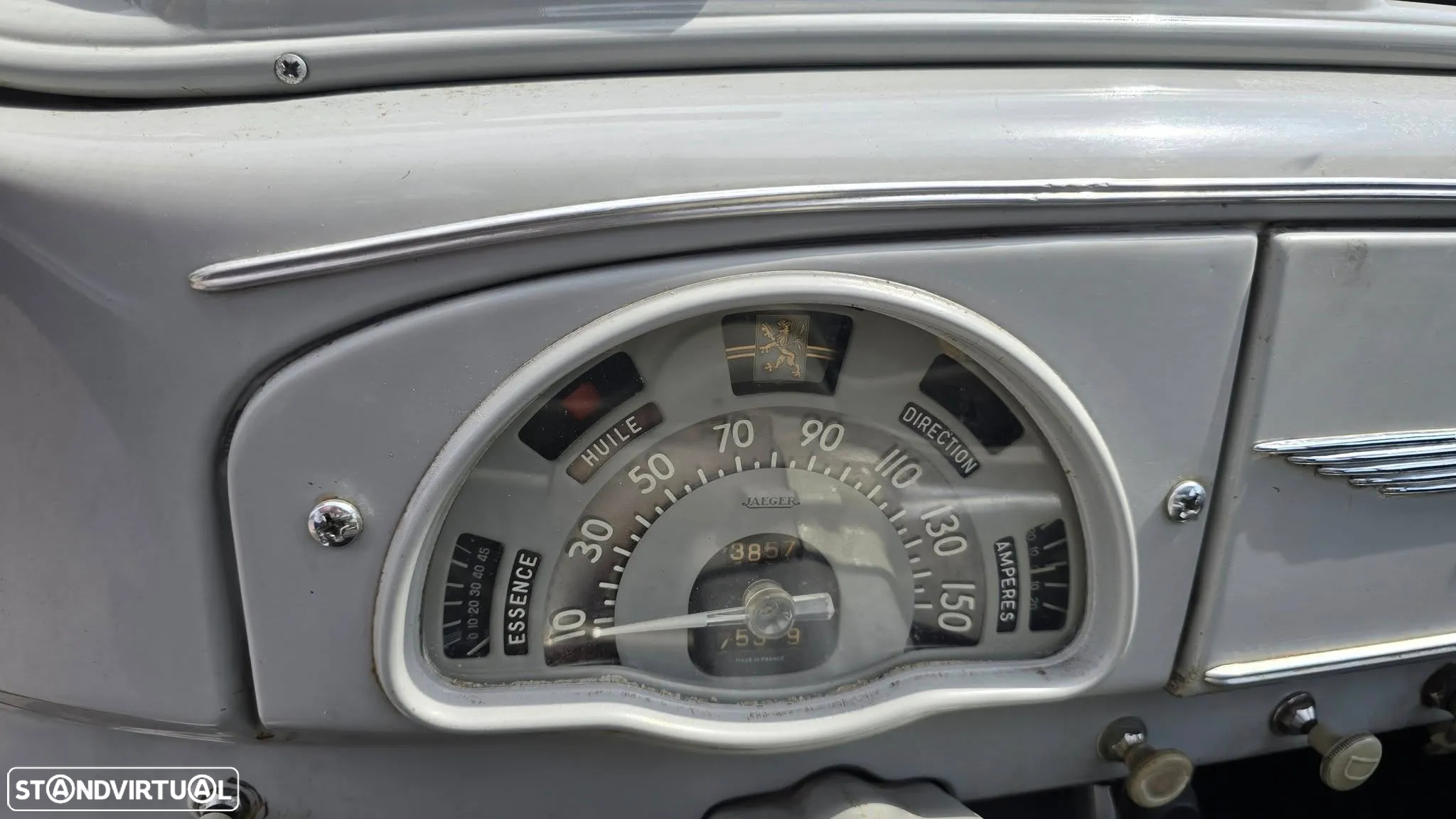 Peugeot 203 - 11