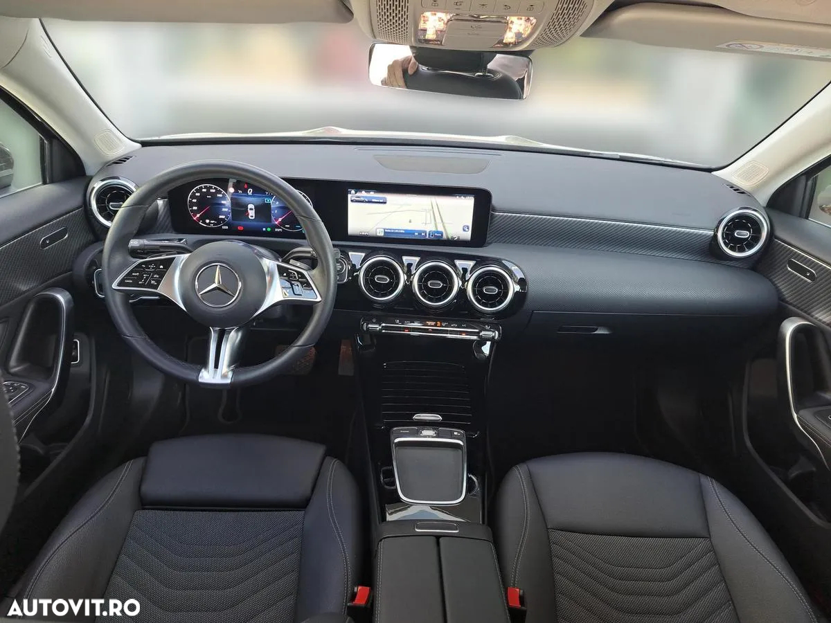 Mercedes-Benz A 180 MHEV 7G-DCT - 13
