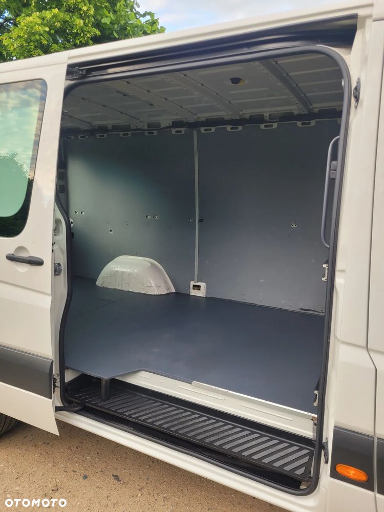 Volkswagen Crafter - 14