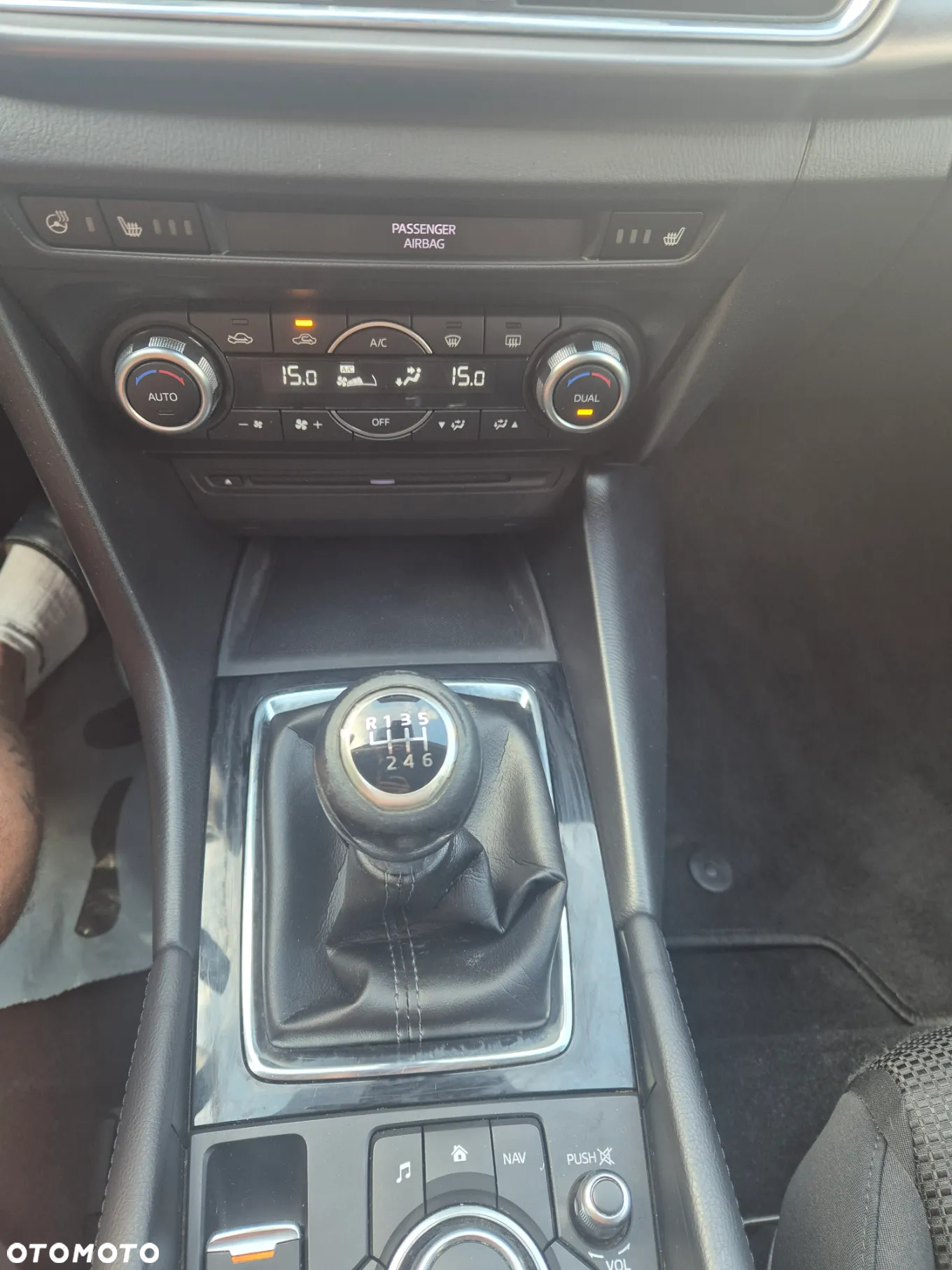 Mazda 3 SKYACTIV-G 120 Exclusive-Line - 18