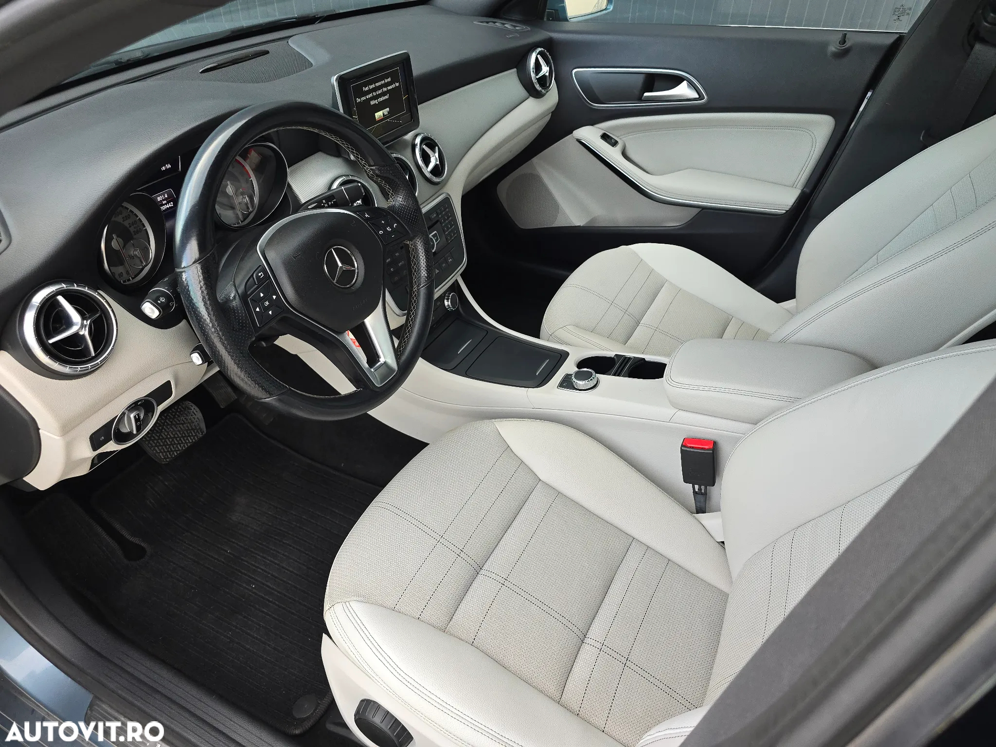 Mercedes-Benz CLA - 6