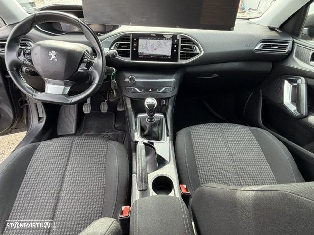 Peugeot 308 SW 1.5 BlueHDi Style - 18