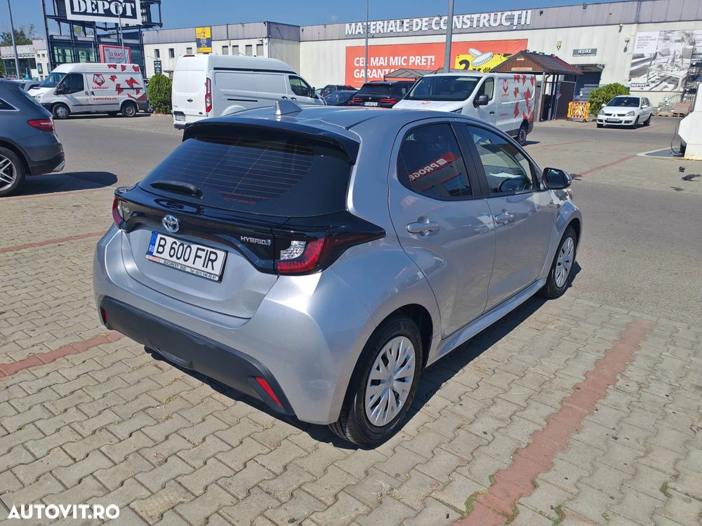 Toyota Yaris - 3