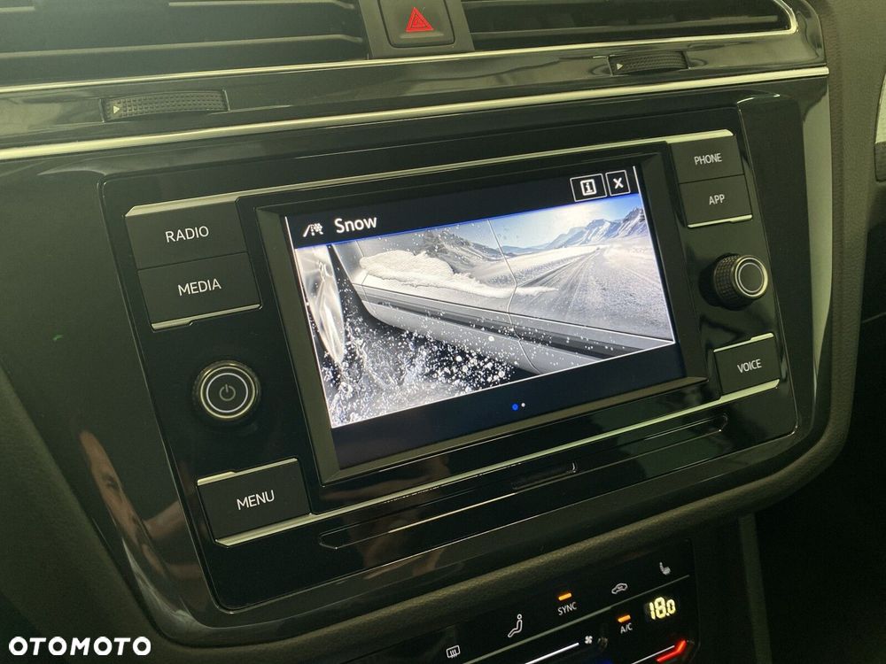 Volkswagen Tiguan 2.0 TSI 4Mot Life DSG - 19