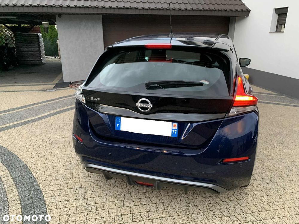Nissan Leaf 40 kWh TEKNA - 24