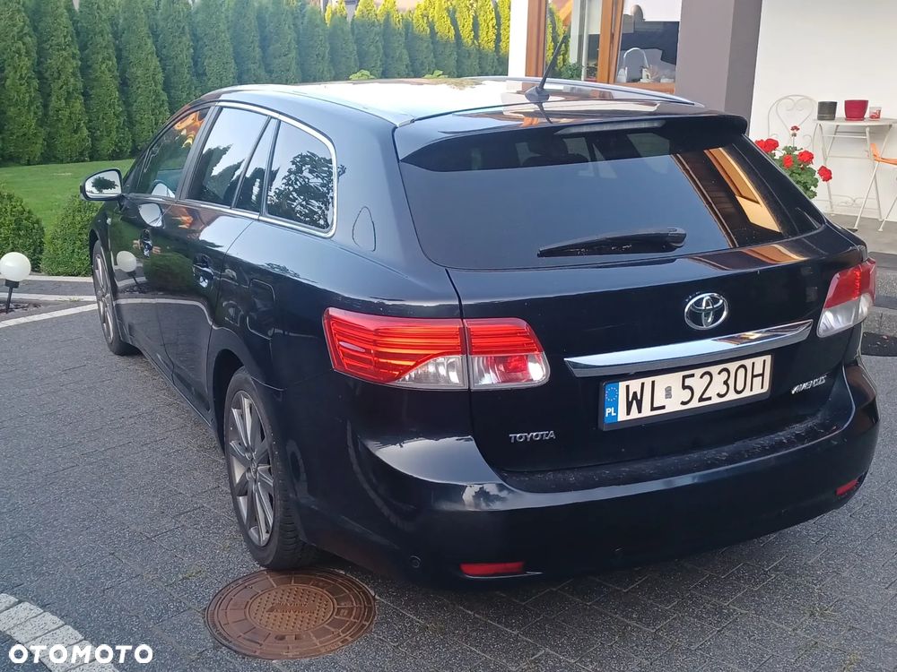 Toyota Avensis - 6
