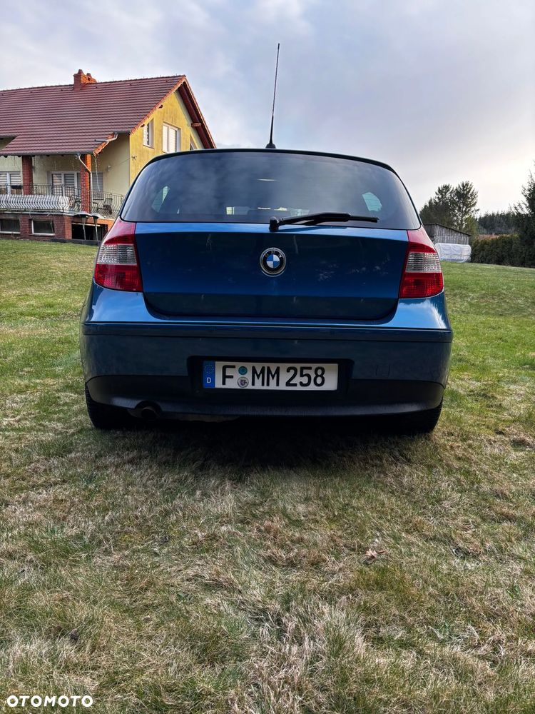 BMW Seria 1 118i - 4