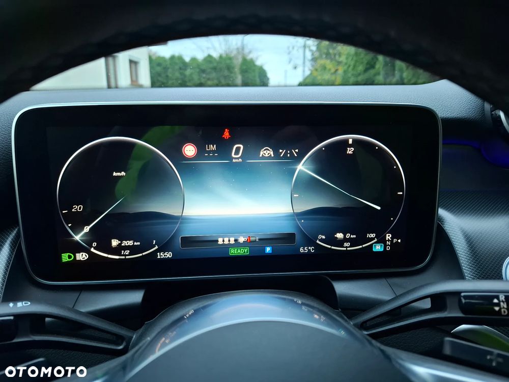 Mercedes-Benz GLC - 27