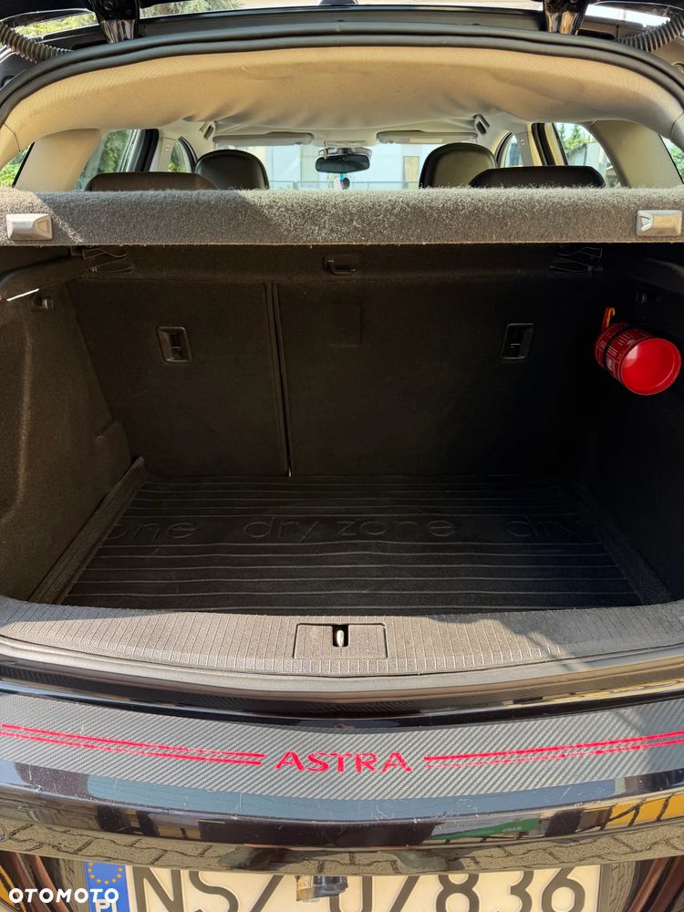 Opel Astra 1.4 T Enjoy - 15