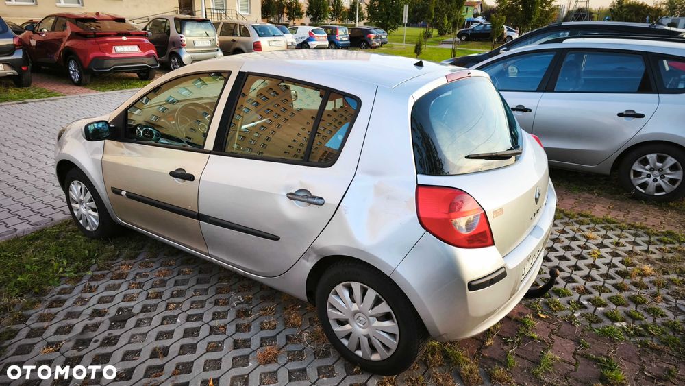 Renault Clio - 3