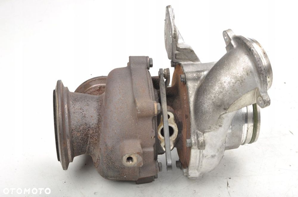 BMW 7 G11 G12 3.0D 265KM TURBINA 8584219 833534-02 - 2