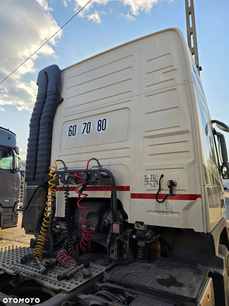 Volvo FM450 - 14
