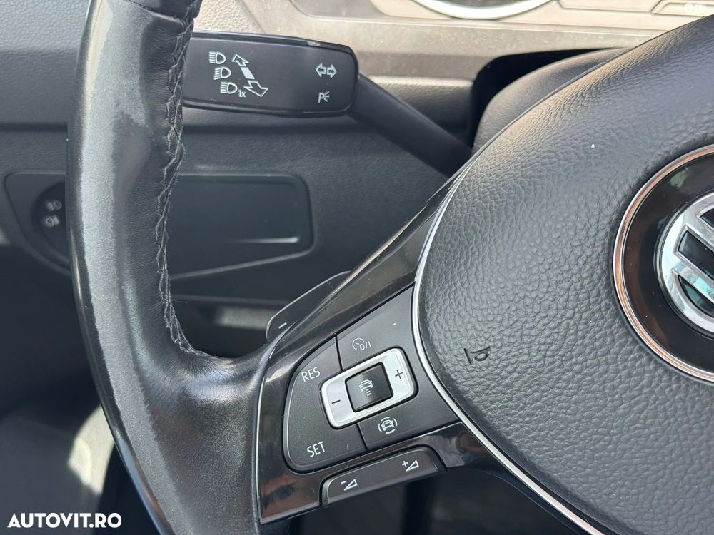 Volkswagen Tiguan 2.0 TDI 4Mot DSG Comfortline - 15