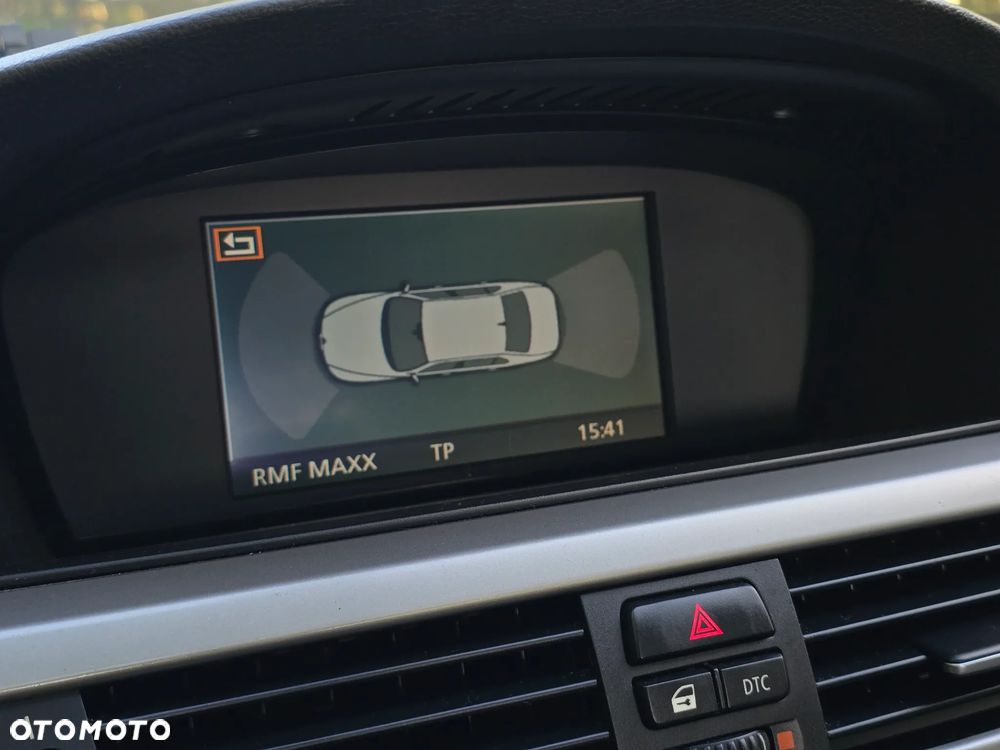 BMW Seria 3 318d - 33