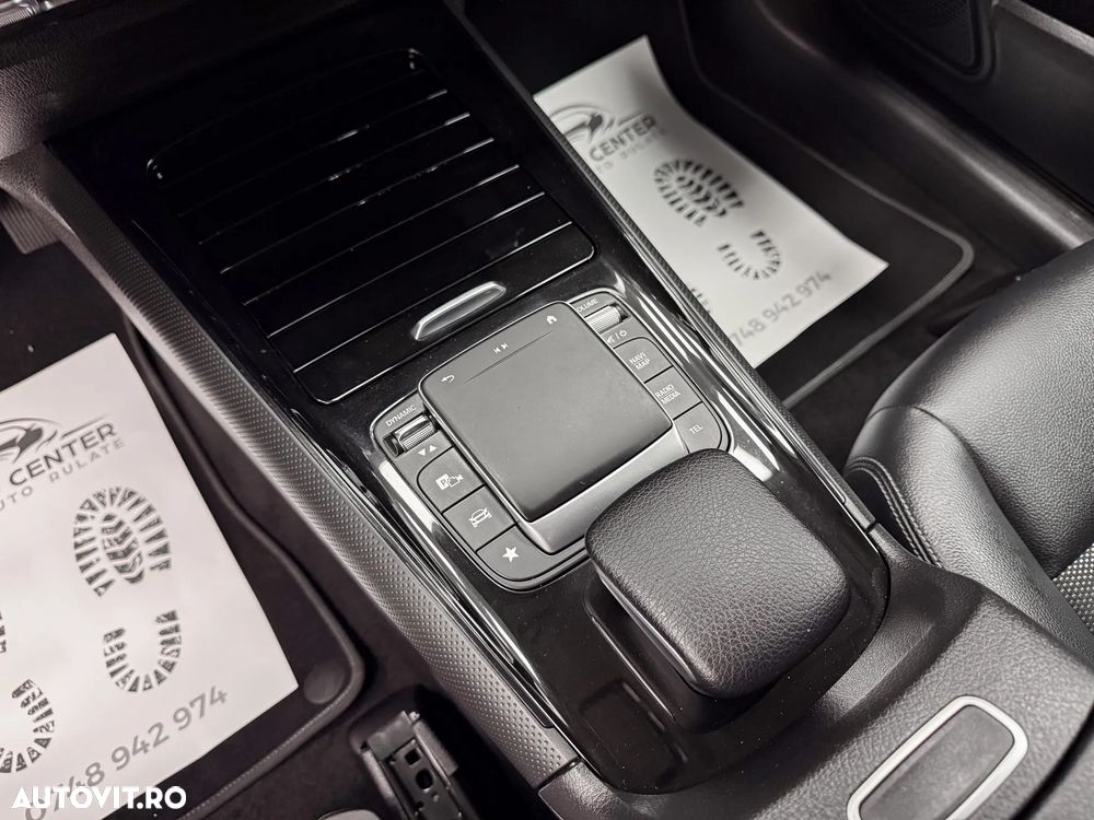 Mercedes-Benz GLB 200 7G-DCT Style - 33