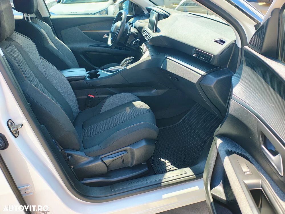 Peugeot 3008 BlueHDi 130 Stop & Start EAT8 Active Business-Paket - 6