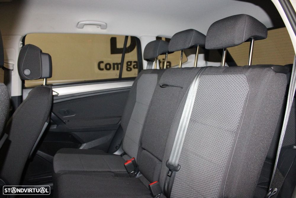 VW Tiguan Allspace 2.0 TDI Confortline DSG - 37