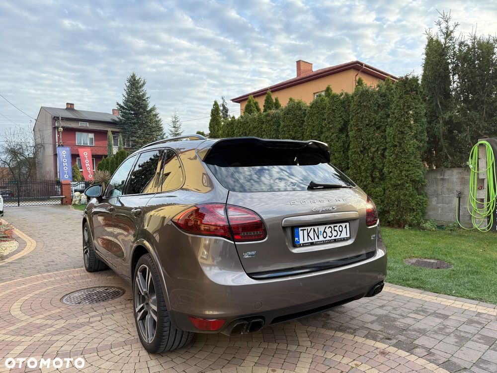 Porsche Cayenne S Diesel - 11