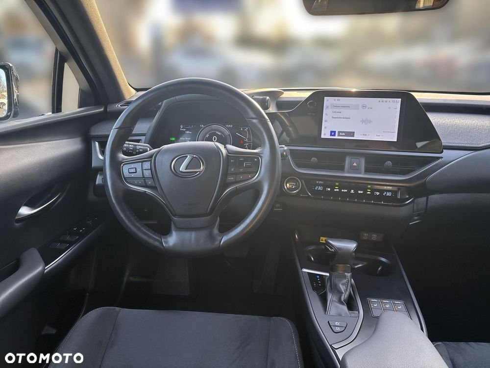 Lexus UX 250h GPF Business 2WD - 11