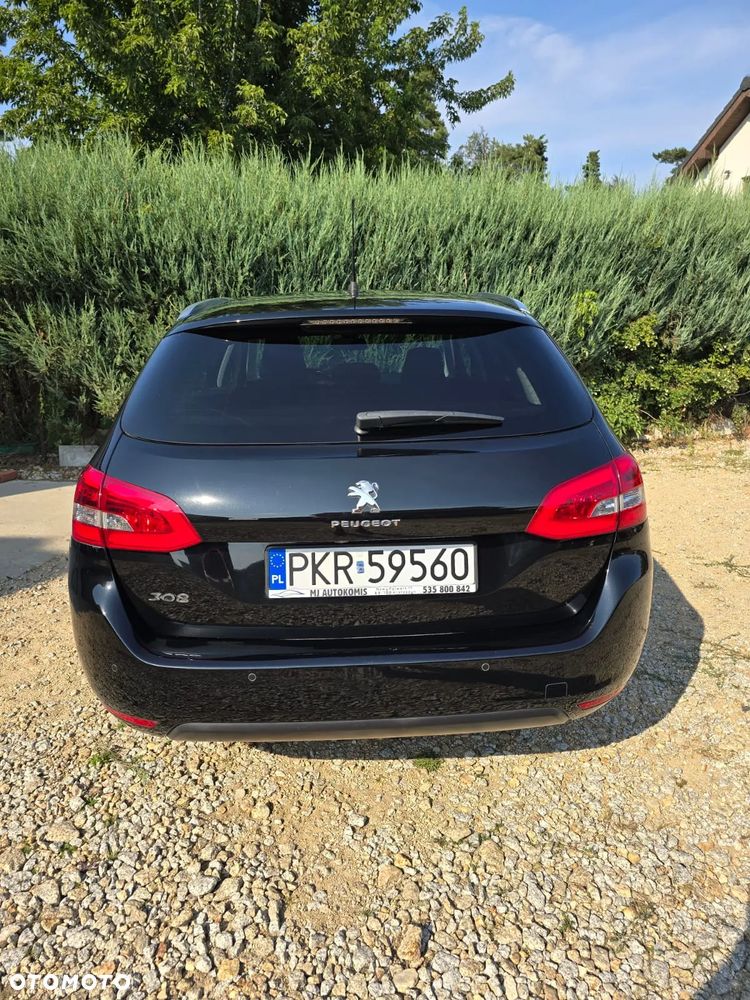 Peugeot 308 SW 1.6 BlueHDi Active S&S - 8