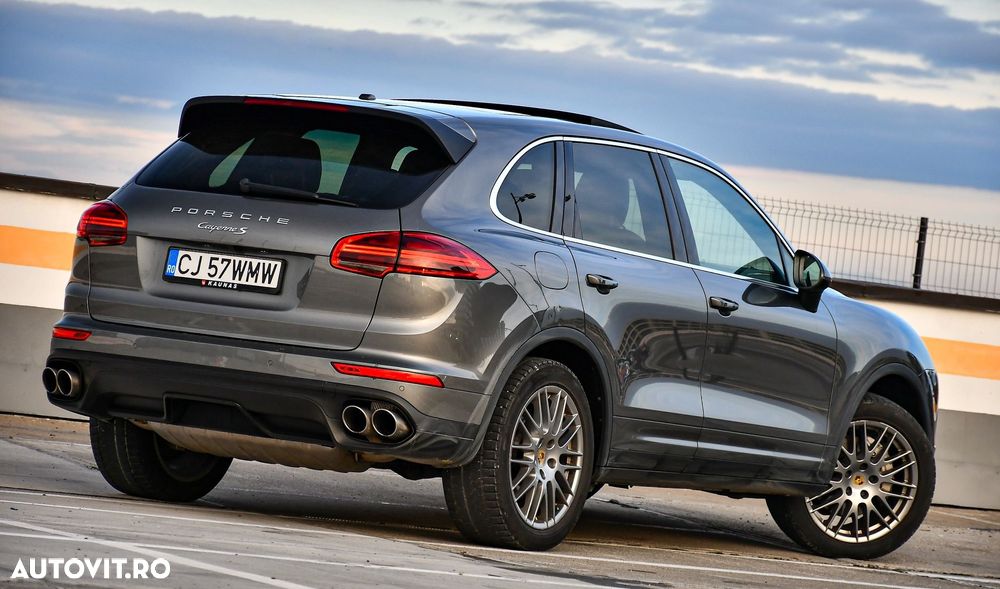 Porsche Cayenne 3.6 L S - 3