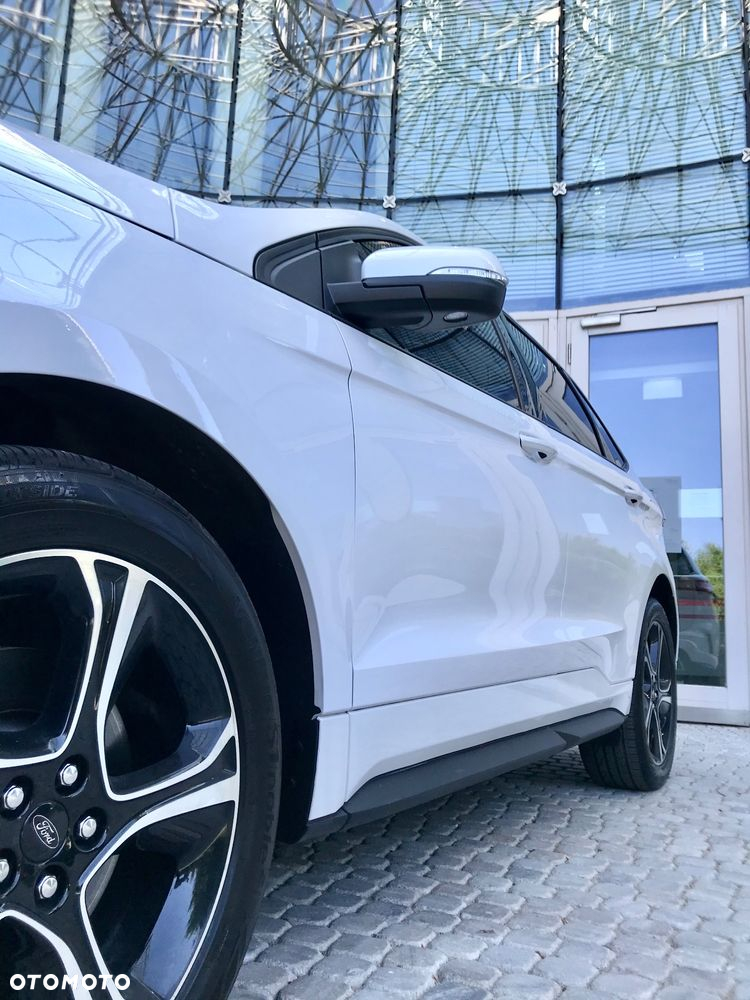 Ford Edge - 7