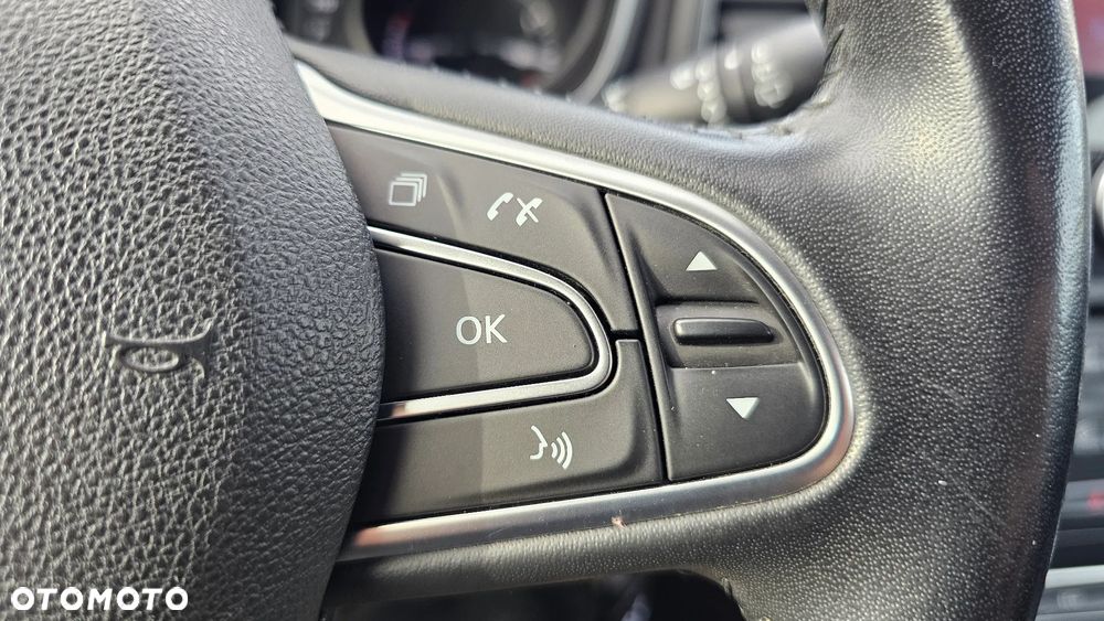 Renault Megane 1.2 Energy TCe Intens - 20