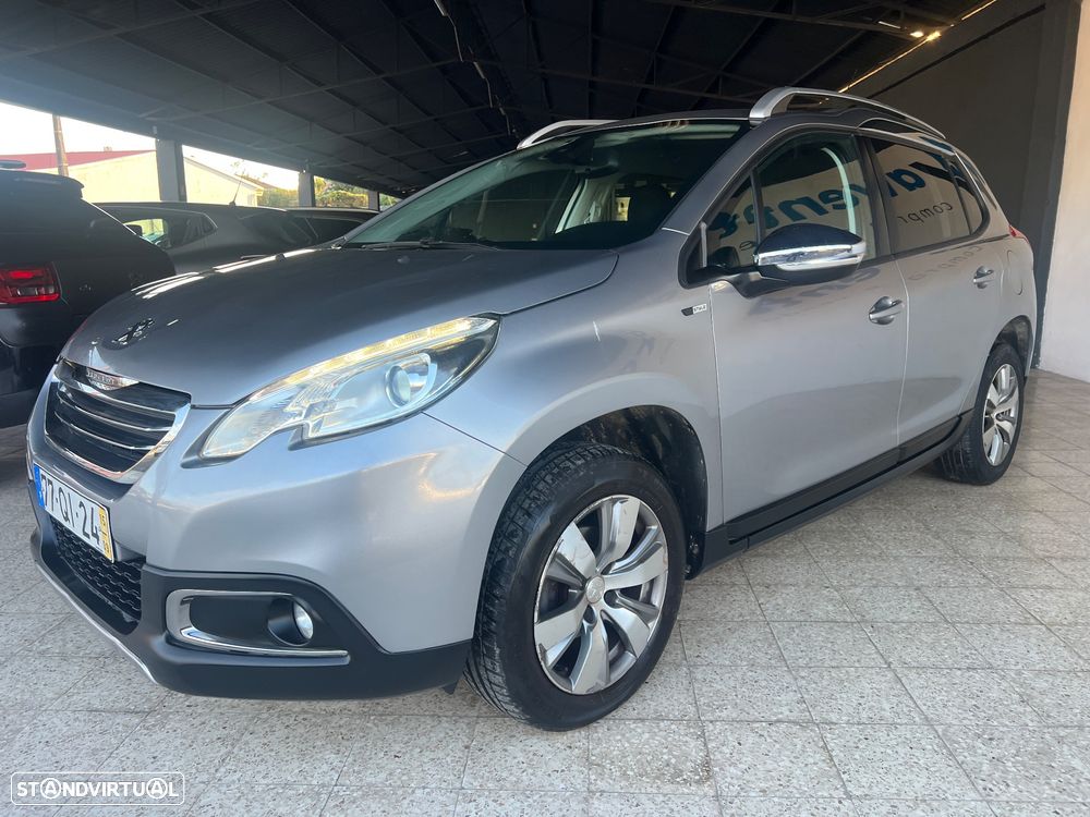 Peugeot 2008 1.2 PureTech Style - 5