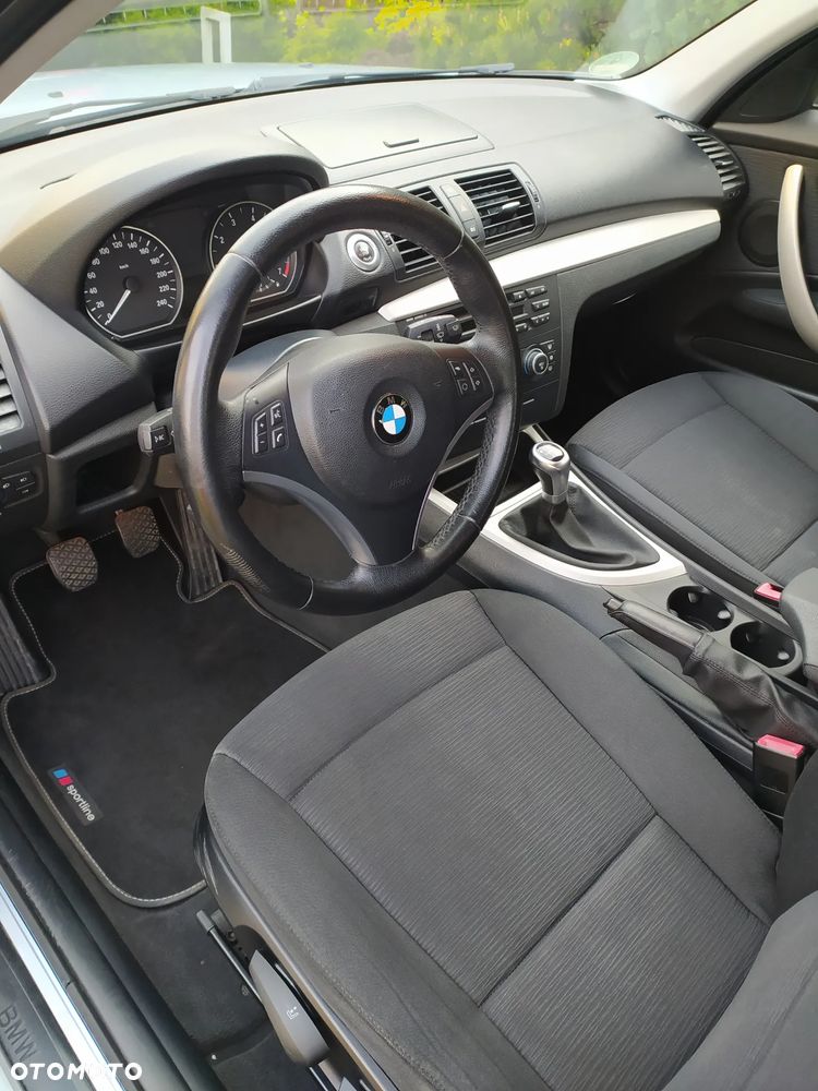 BMW Seria 1 116i Edition Sport - 23