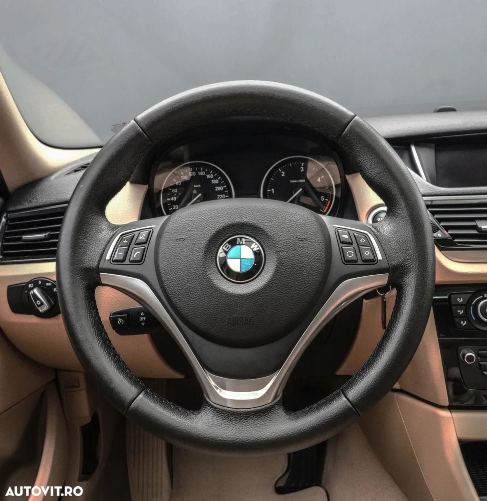 BMW X1 - 18