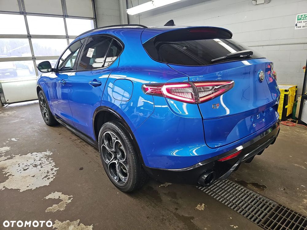 Alfa Romeo Stelvio 2.0 Turbo Veloce TI Q4 - 4