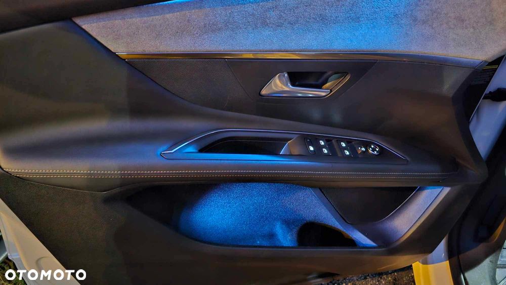 Peugeot 3008 BlueHDi 180 Stop & Start EAT6 GT - 20