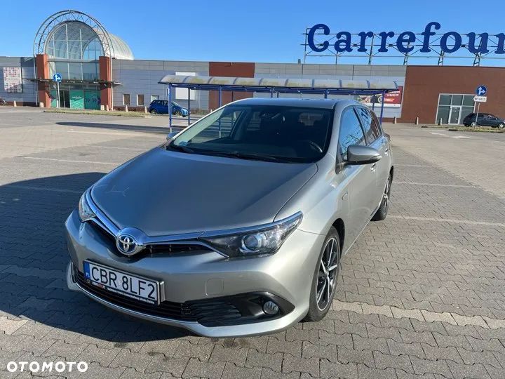 Toyota Auris - 1