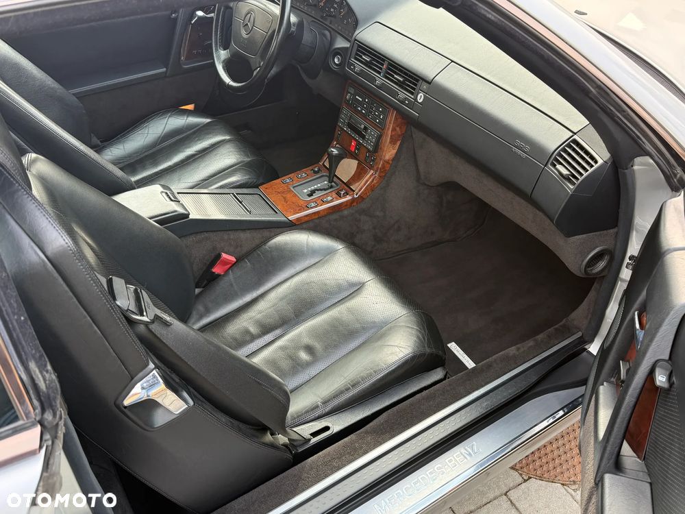 Mercedes-Benz SL - 10