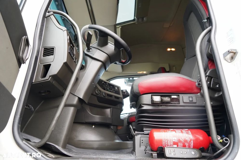 Volvo FH 460 / STANDARD / I-SHIFT / - 21