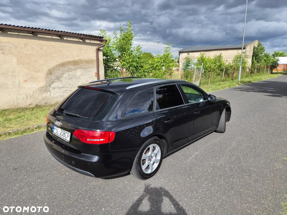 Audi A4 Avant 2.0 TDI DPF Ambiente - 7