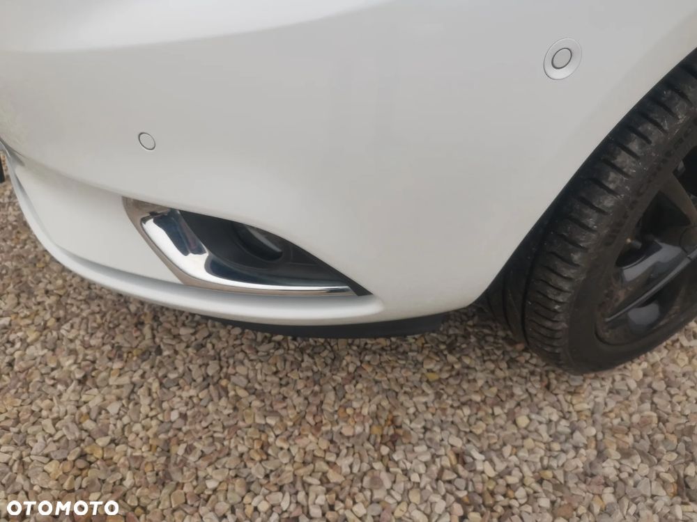 Opel Corsa 1.4 Color Edition S&S - 23