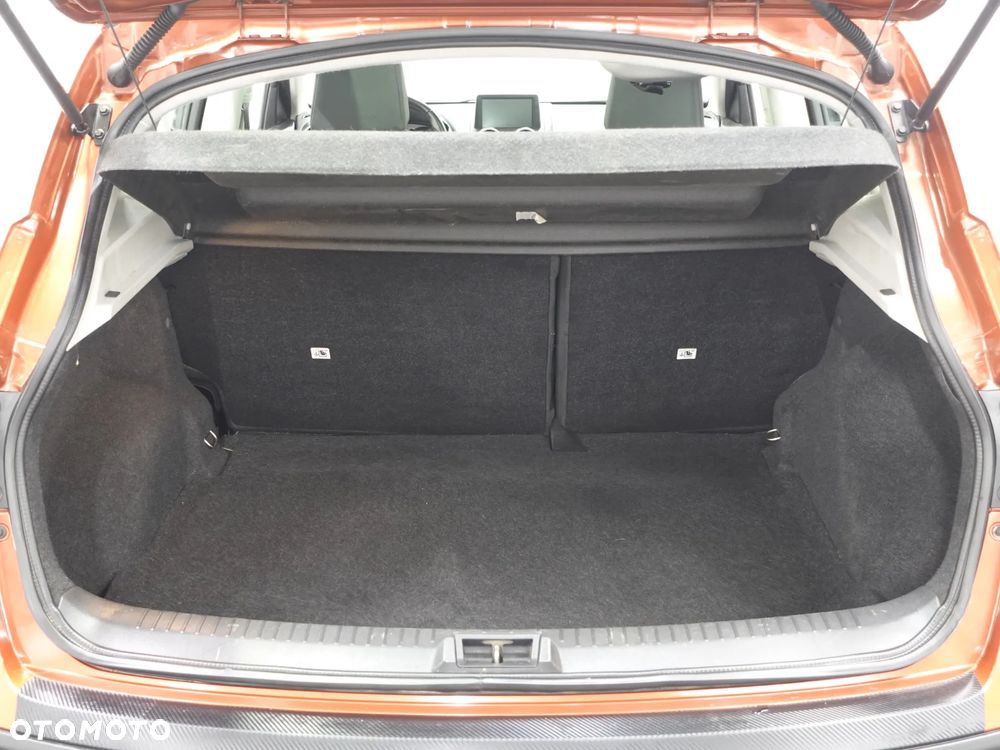 Nissan Qashqai 2.0 4 x 4 tekna - 23