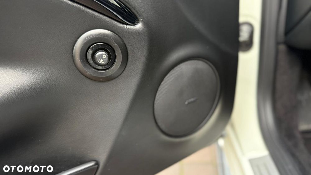 Maserati GranTurismo S - 18