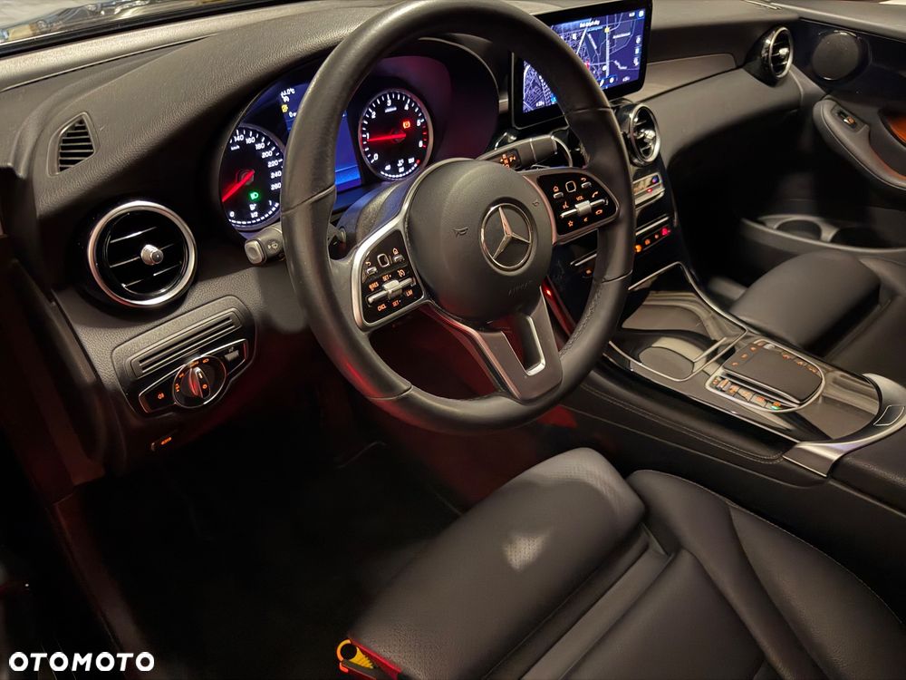 Mercedes-Benz GLC 200 d 4-Matic Business Edition - 9