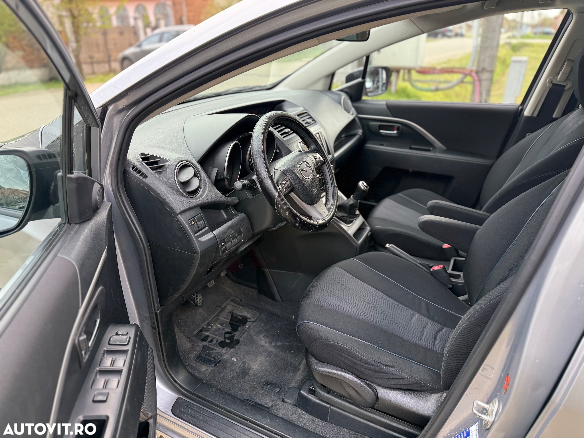 Mazda 5 CD116 CE - 5