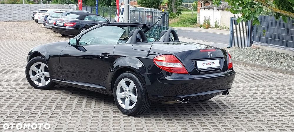 Mercedes-Benz SLK - 24
