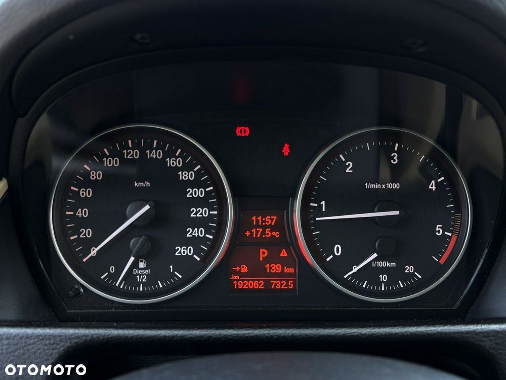 BMW X1 xDrive20d - 15