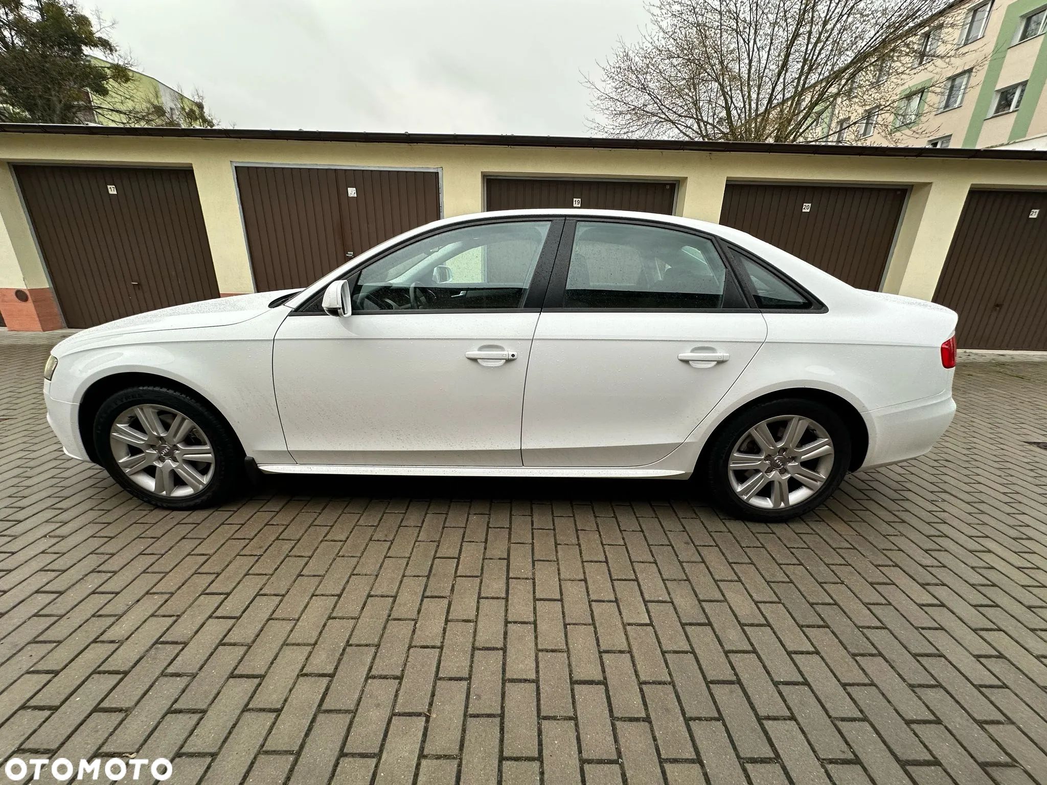 Audi A4 2.0 TFSI Flexible Fuel Quattro - 1
