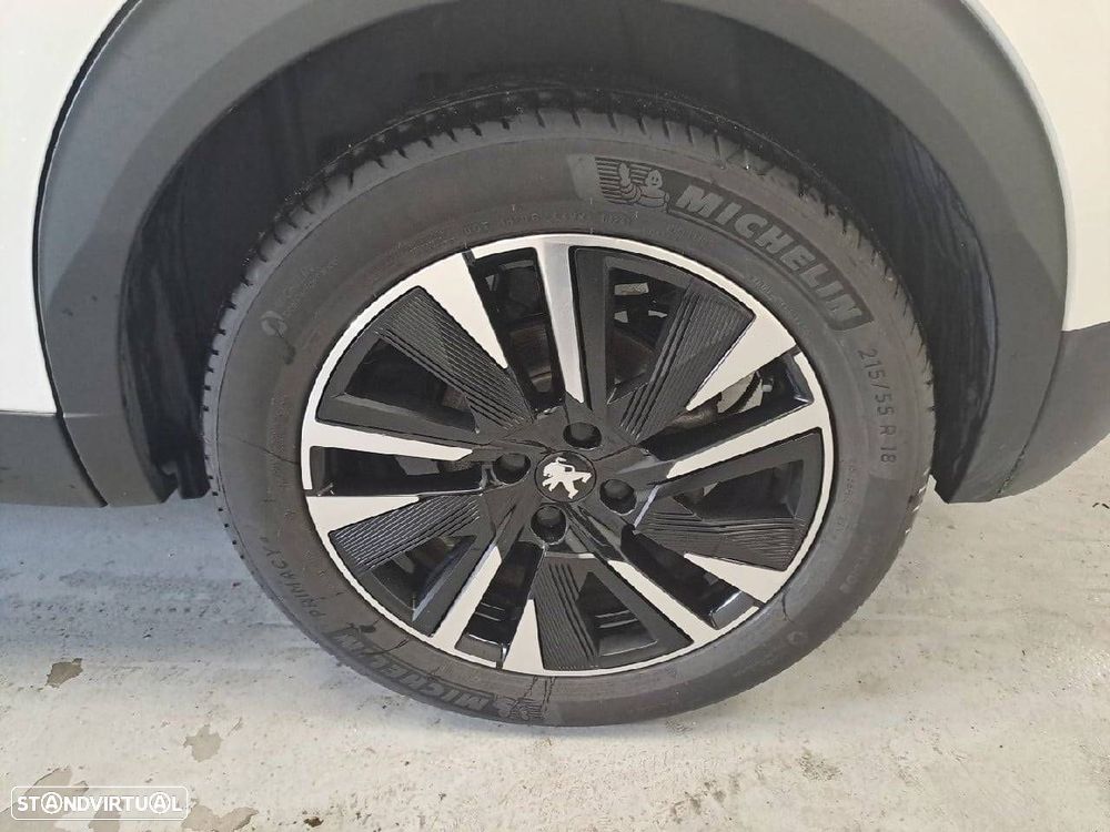 Peugeot 2008 - 11