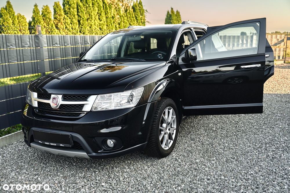 Fiat Freemont 2.0 Multijet 16V DPF Automatik Allrad Black Code - 21