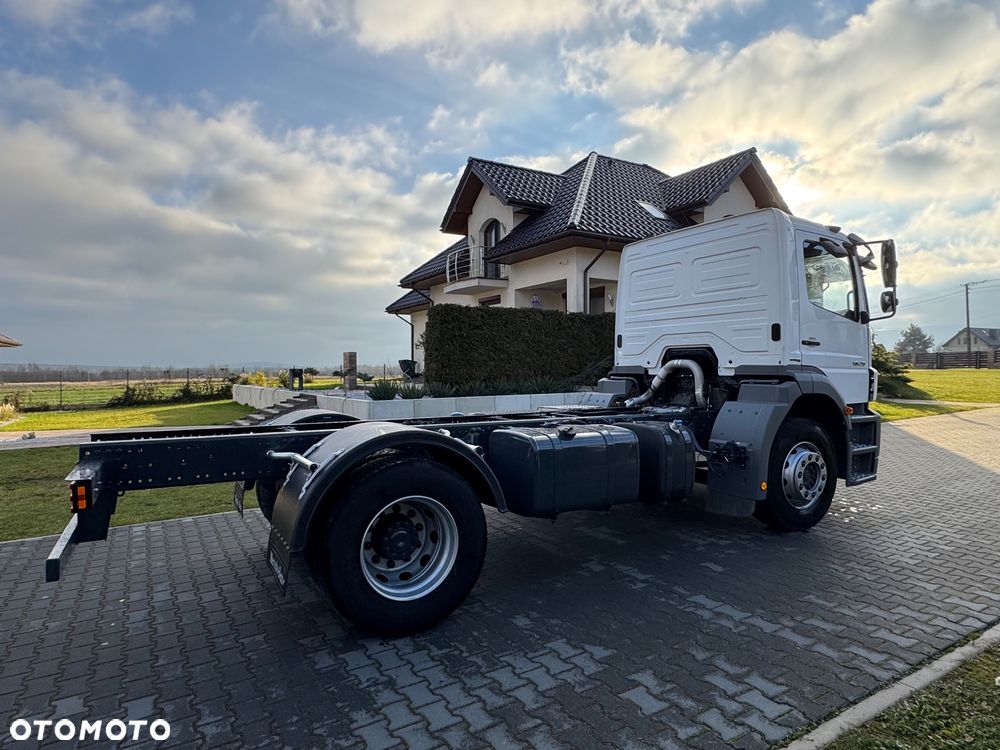 Mercedes-Benz Axor - 12