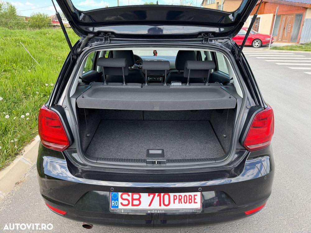 Volkswagen Polo 1.2 TSI Blue Motion Technology Lounge - 12